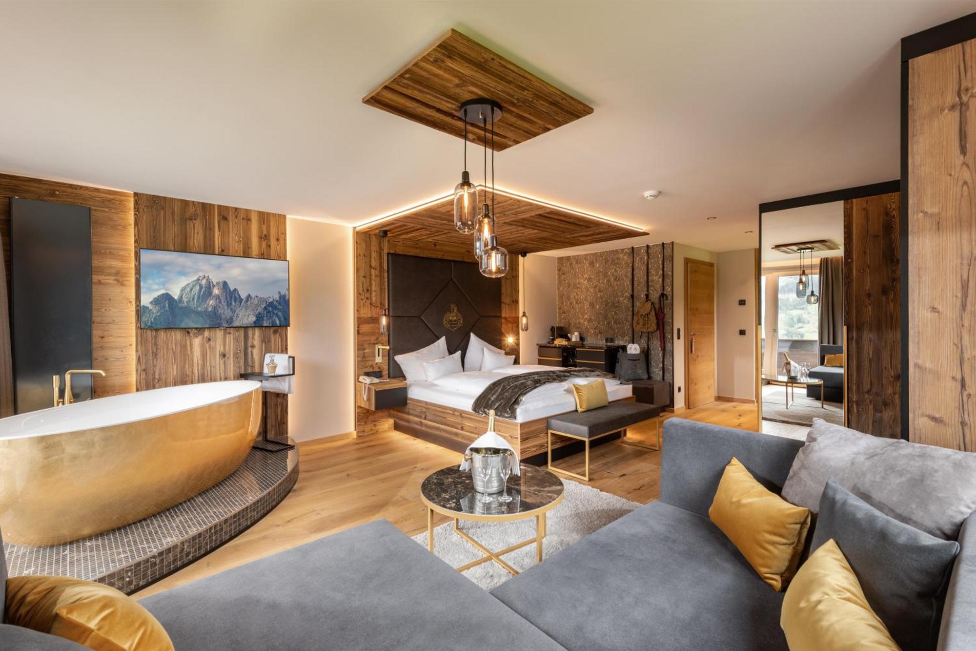 Hotel Waldfriede - Der Logenplatz Im Zillertal ฟือเกน ภายนอก รูปภาพ