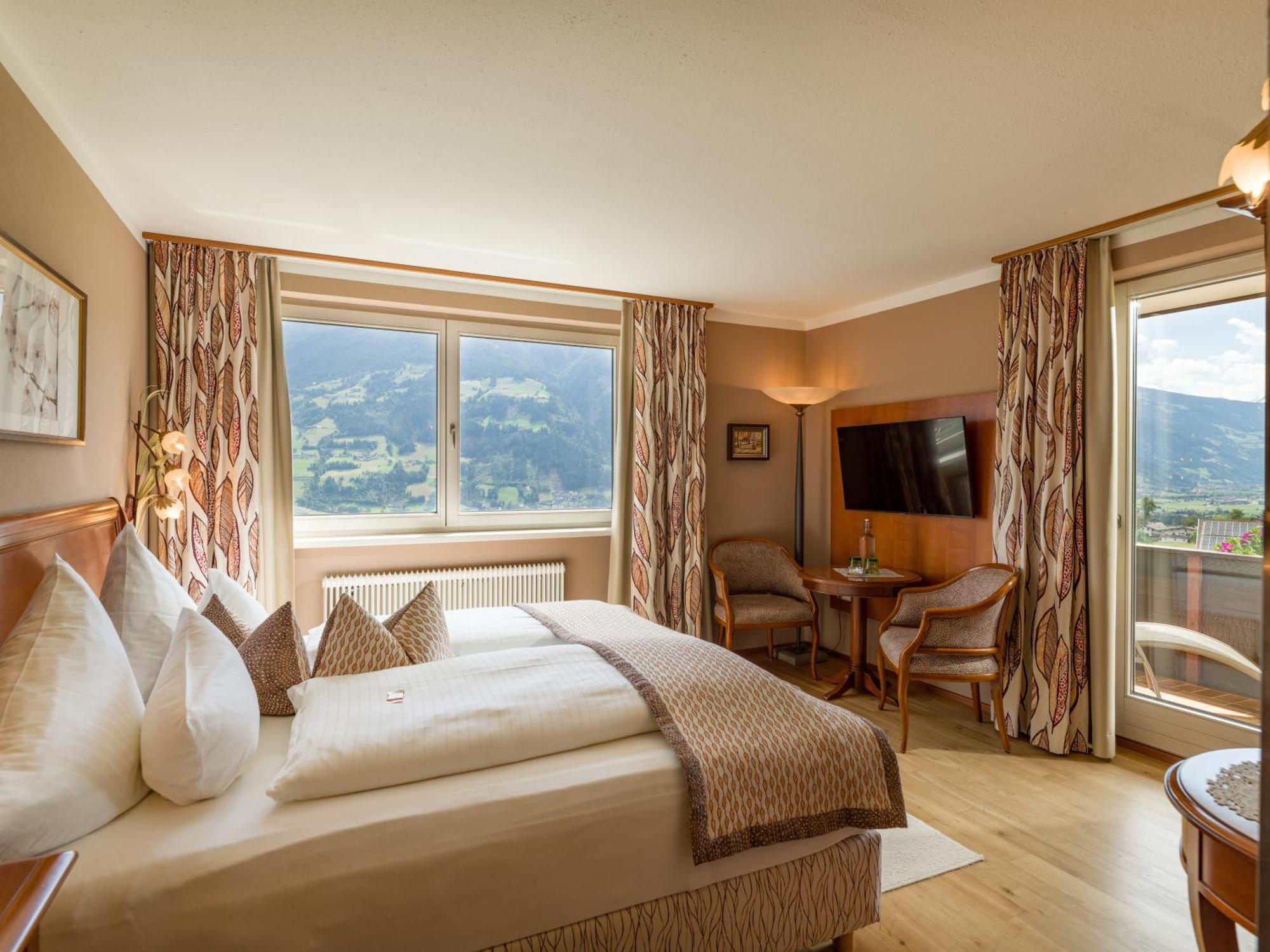 Hotel Waldfriede - Der Logenplatz Im Zillertal ฟือเกน ภายนอก รูปภาพ
