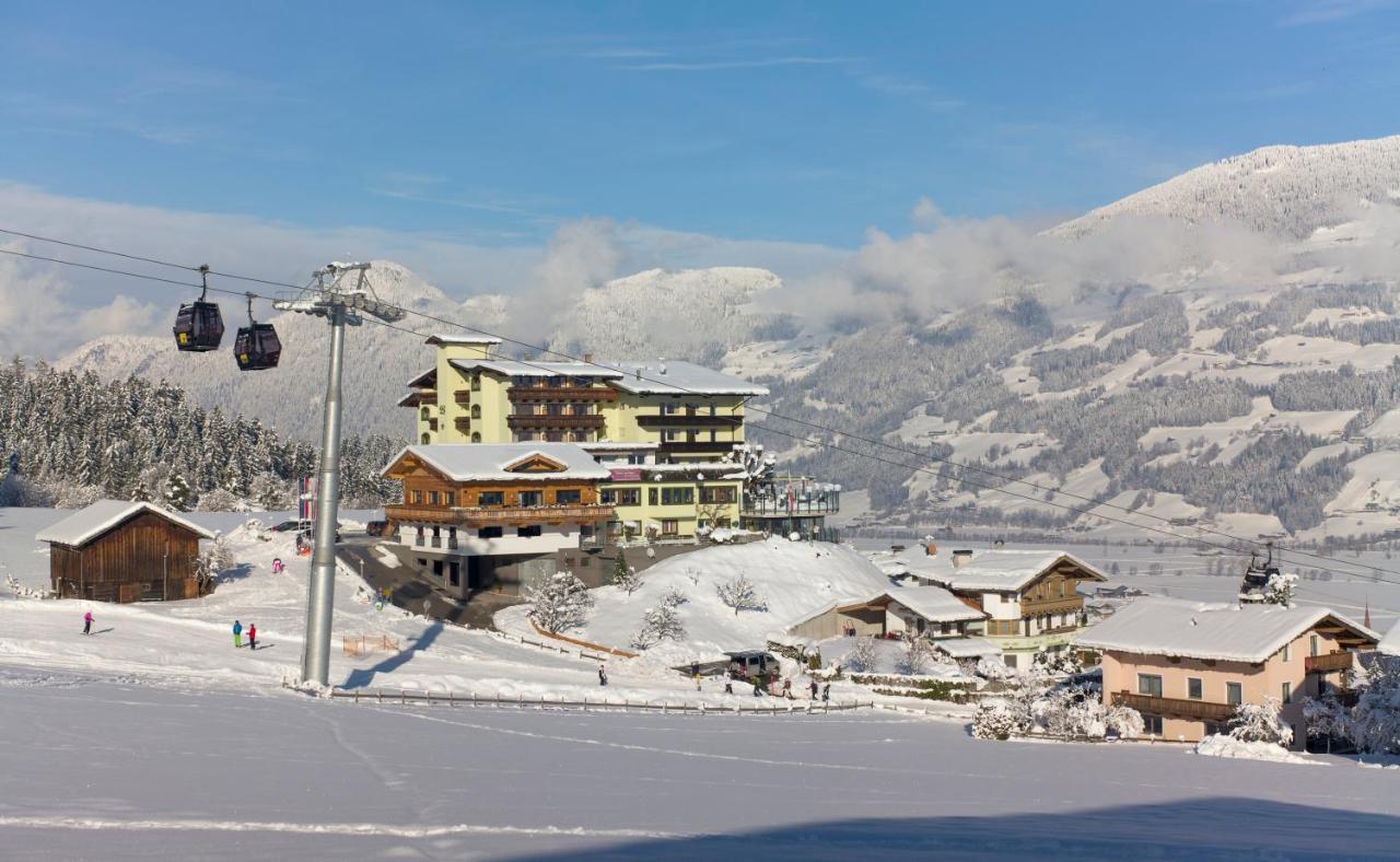 Hotel Waldfriede - Der Logenplatz Im Zillertal ฟือเกน ภายนอก รูปภาพ